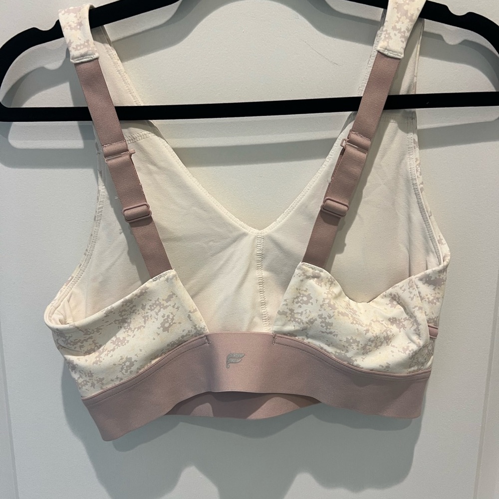 Fabletics Matching Set - Picture 5 of 6